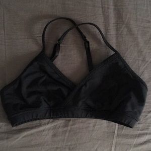 Black Lululemon eagle sports bra size 6